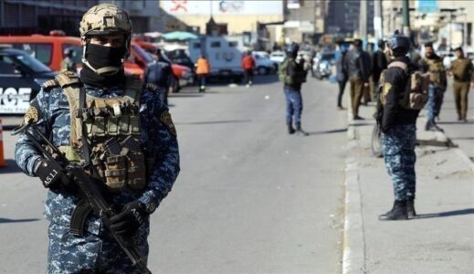 Iraqi security forces captured dozens of wanted persons and three terrorists in Dhi Qar