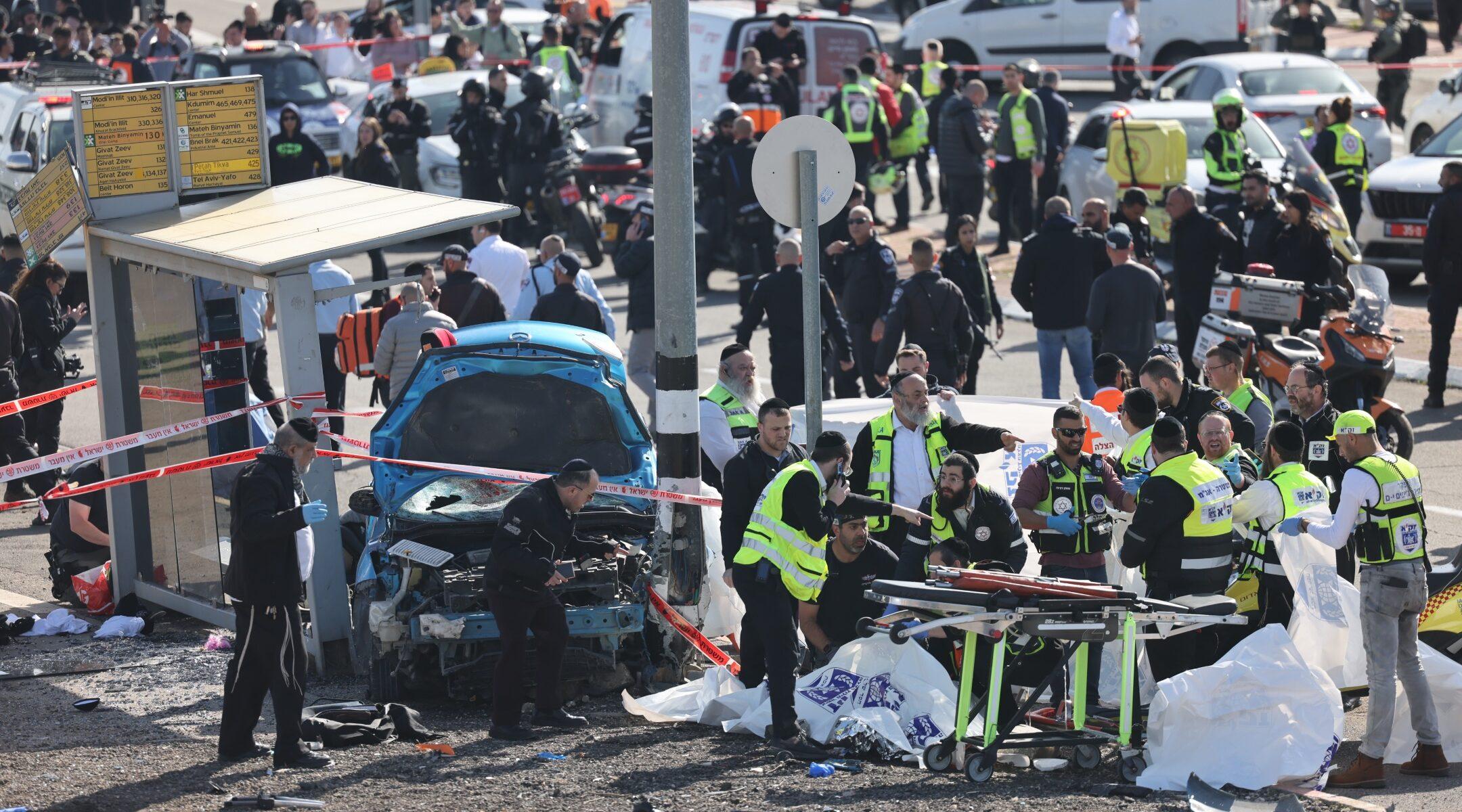 2 dead, including 6-year-old, in eastern Jerusalem car ramming attack
