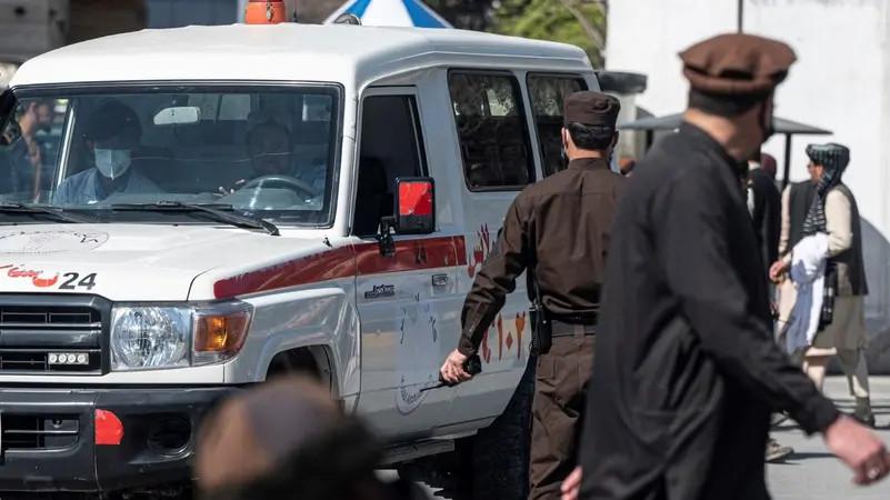 Blast near Afghan foreign ministry kills 6, hurts several