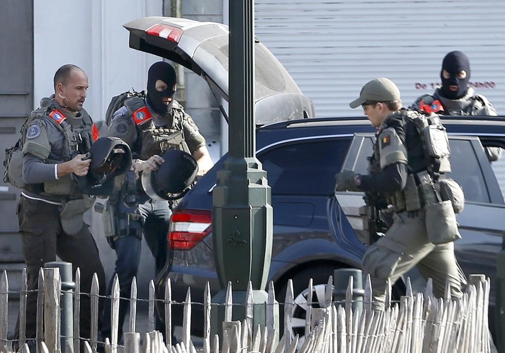Police in Belgium arrest 8 people in counterterrorism raids