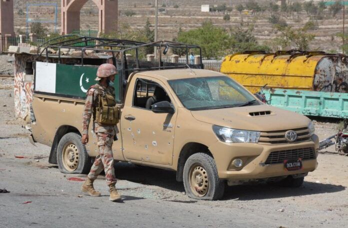Bomb attack kills counter-terrorism official in Balochistan