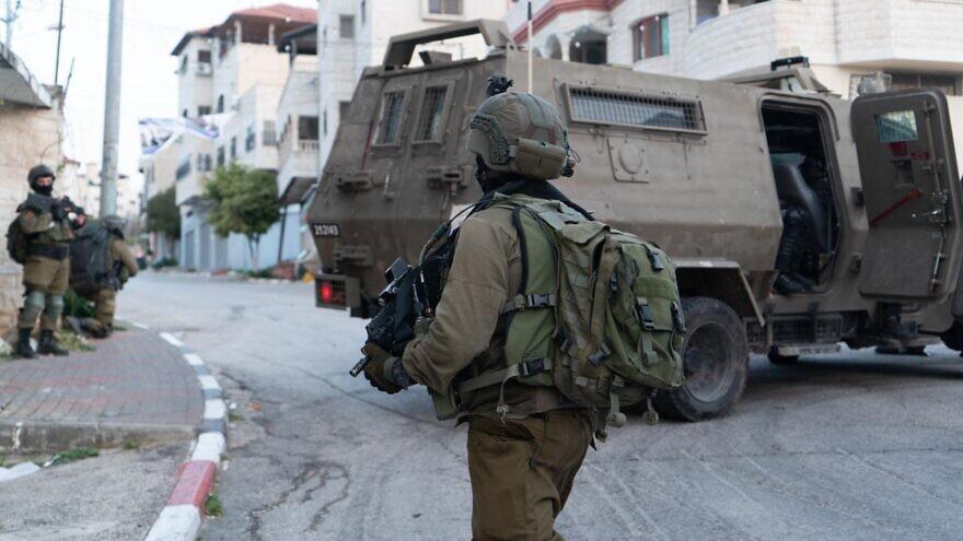 Israeli forces arrest Islamic Jihad terrorists planning imminent bombing