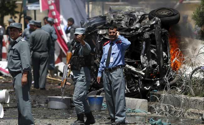 4 killed in a car bomb explosion in Pakistan