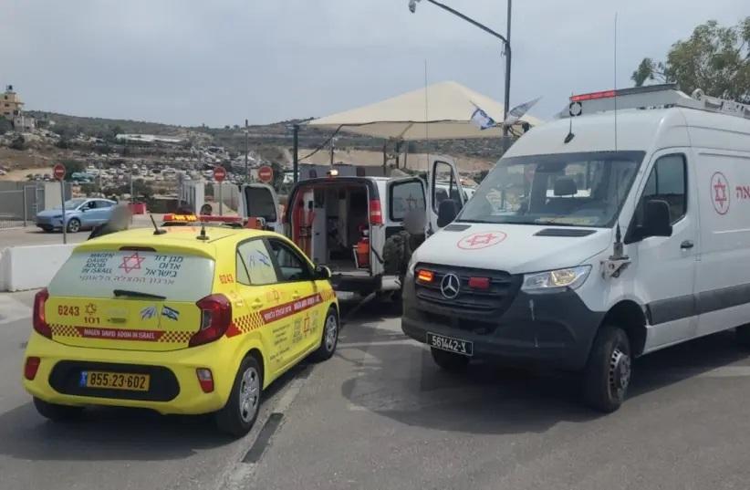 West Bank Shooting Injures 4 Israelis as Hamas Warns against Ben Gvir Police Bill