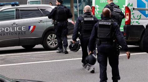 Five arrested in French anti-terror raids released