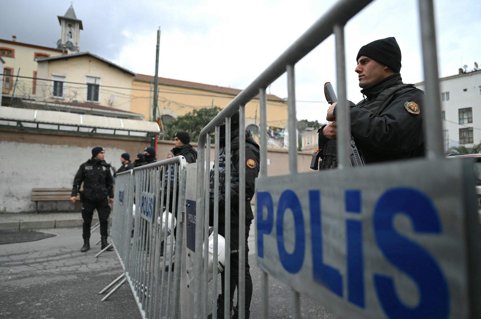 Türkiye detains 2 Daesh-linked suspects after church shooting