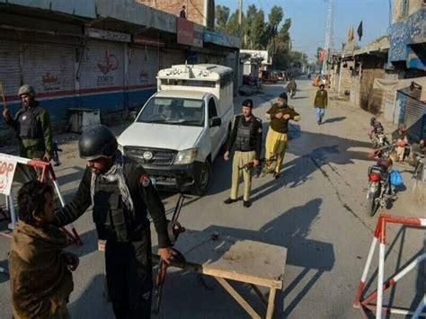 10 killed in militant attack on Pakistan police station