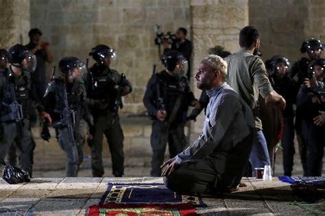 ‘Waiting for the storm’: Israelis and Palestinians fear difficult week as Ramadan starts