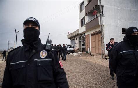 Türkiye arrests 48 with suspected ties to Daesh, church attack