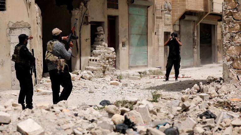 Syria cracks down on ISIS as authorities seek closer US ties